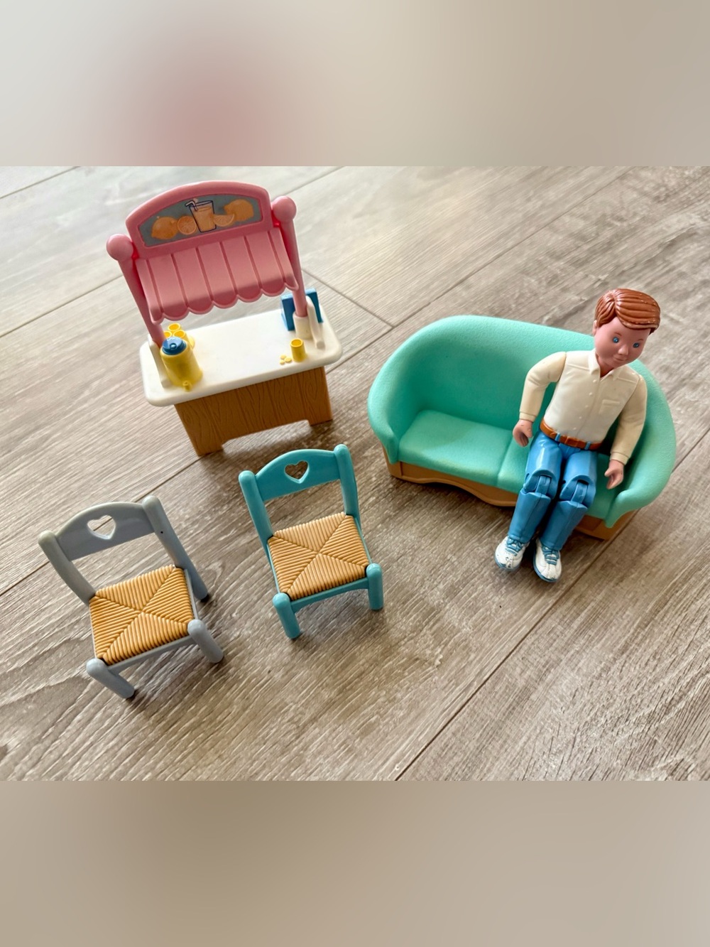 FisherPrice Loving Family Dollhouse Furniture 1993